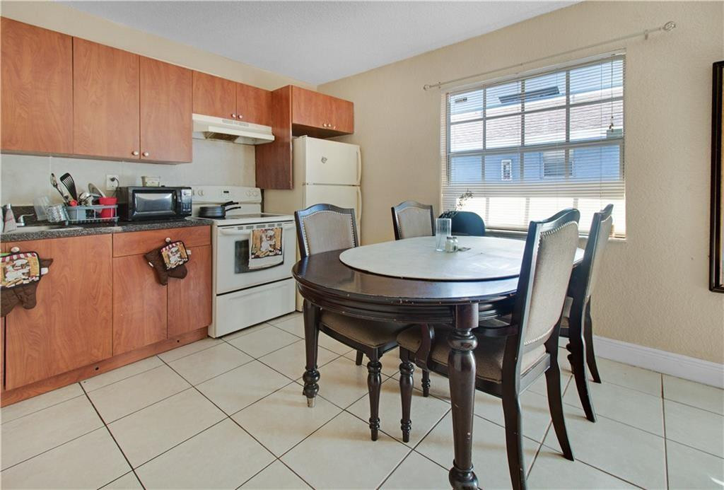 1305 NW 2nd Pompano Beach, FL 33060