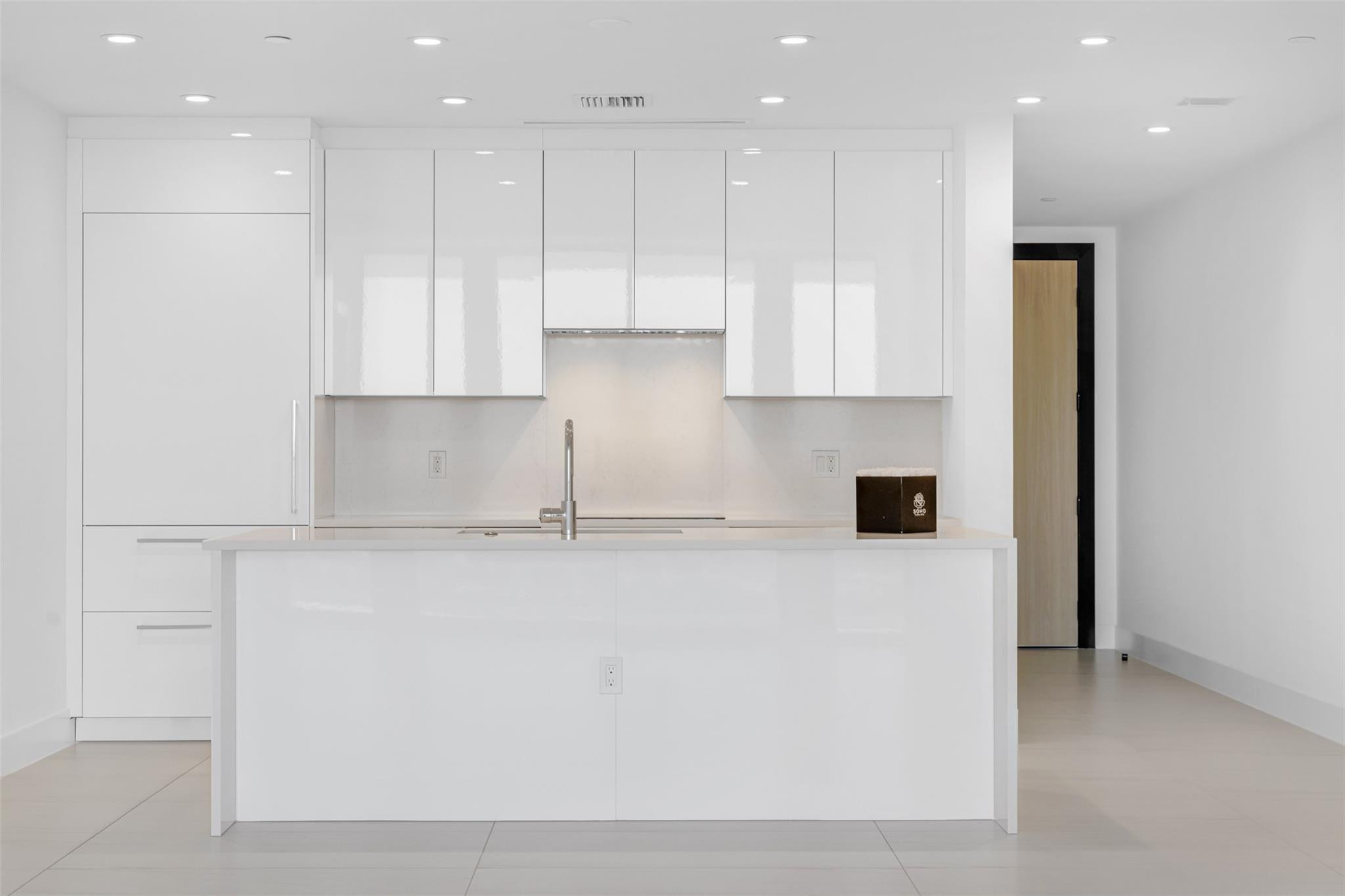 153 N Seabreeze #2503-S Fort Lauderdale, FL 33304