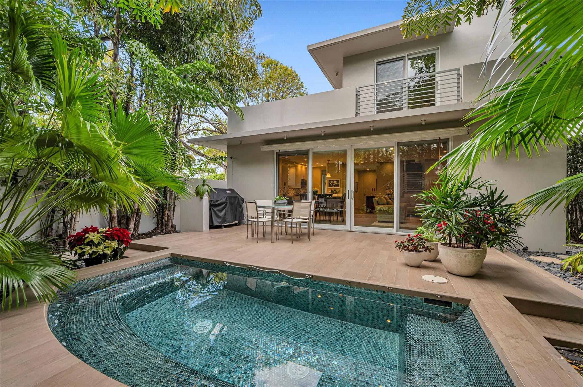 1200 NE 2nd Fort Lauderdale, FL 33301