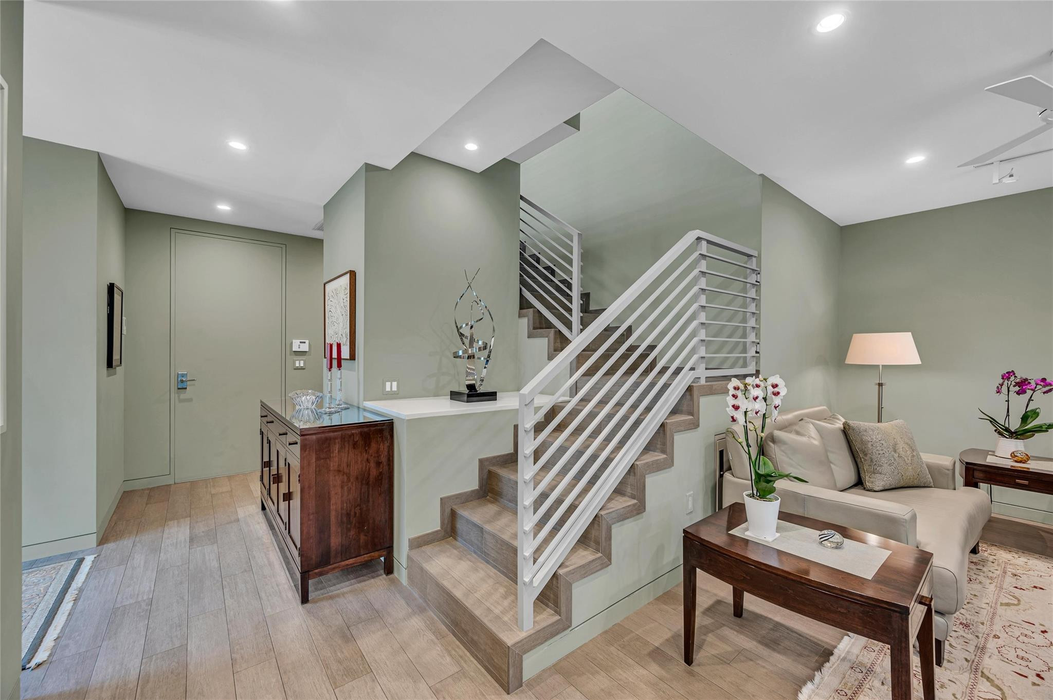 1200 NE 2nd Fort Lauderdale, FL 33301