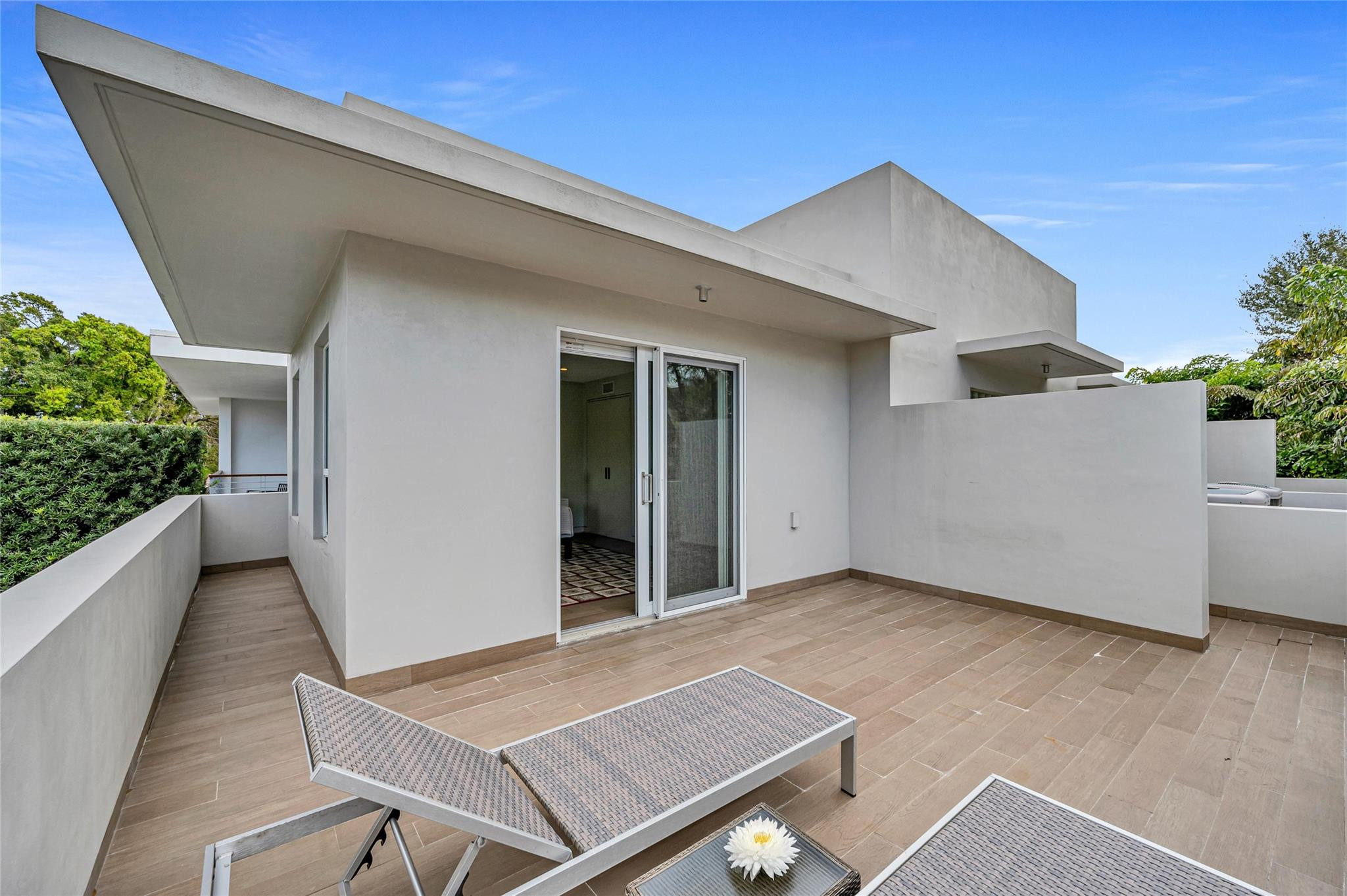 1200 NE 2nd Fort Lauderdale, FL 33301