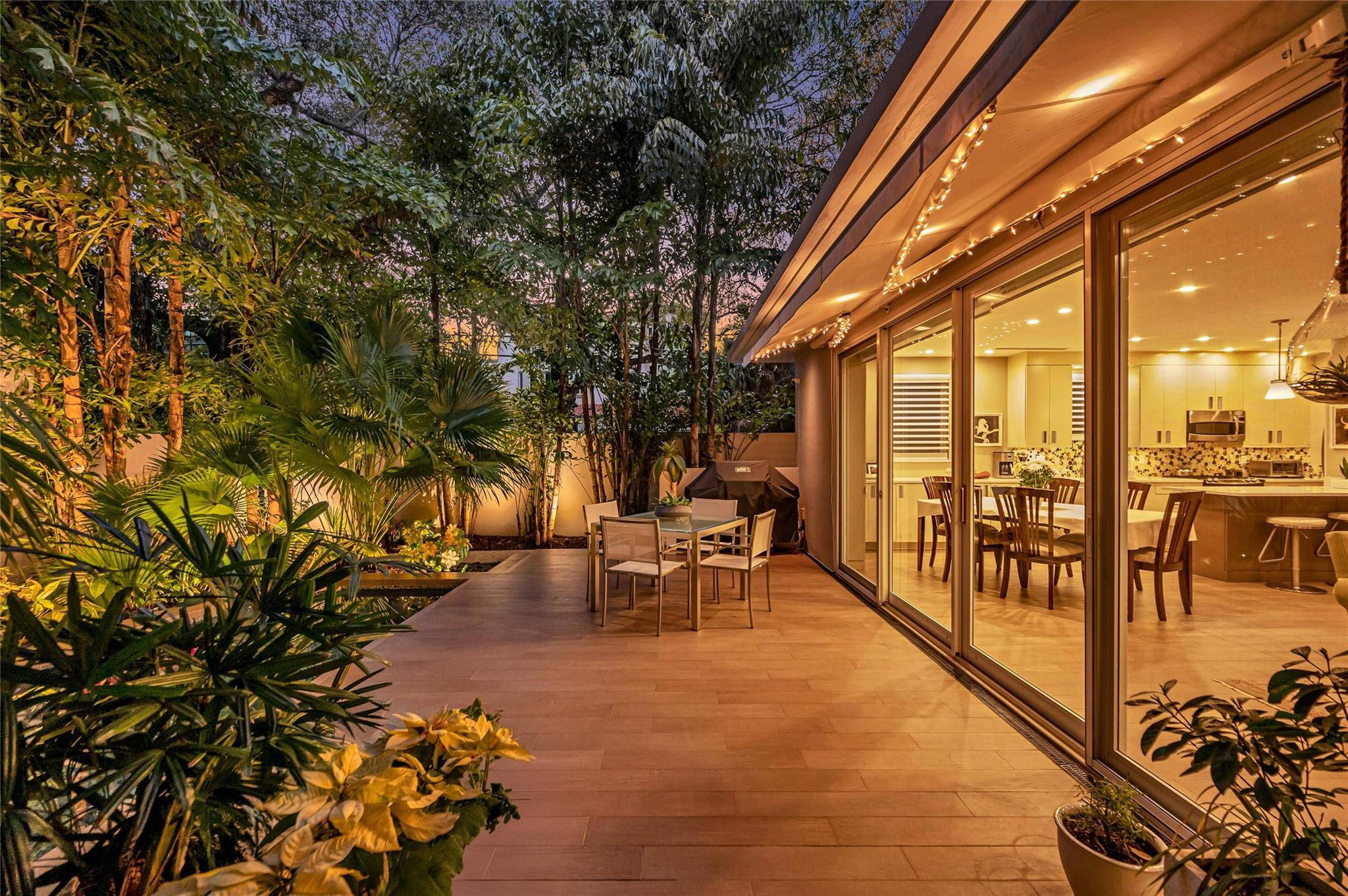 1200 NE 2nd Fort Lauderdale, FL 33301