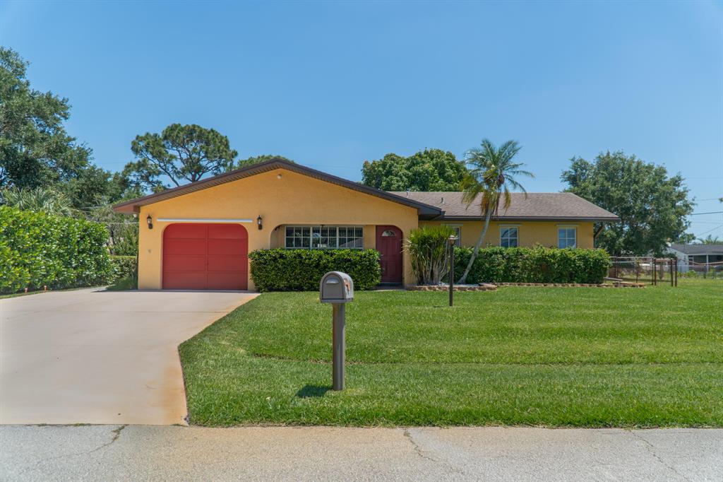 519 SE Euclid Lane
