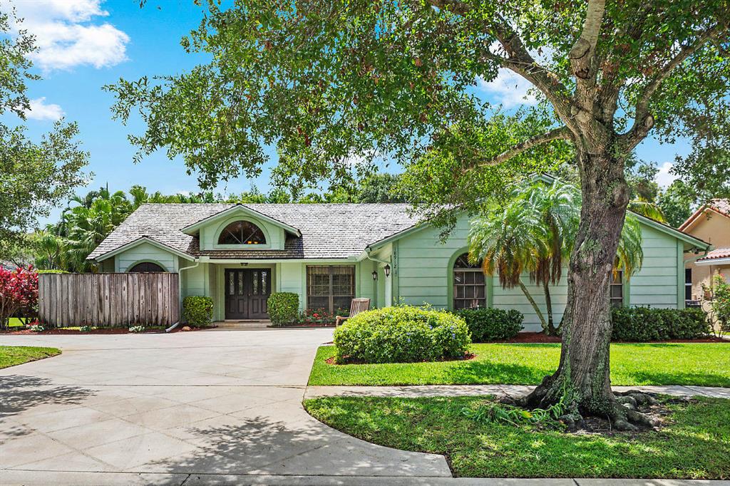 18912 Still Lake Dr