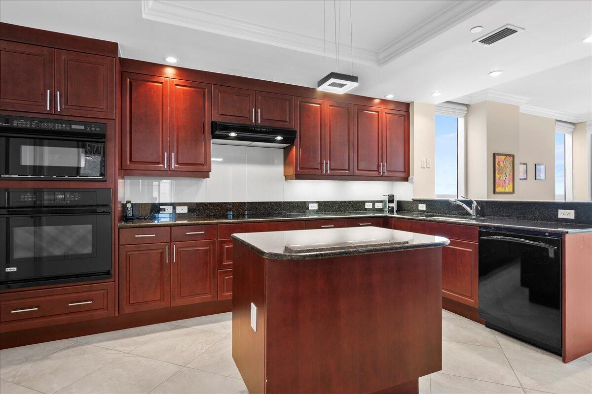 4600 N Ocean #701 Singer Island, FL 33404