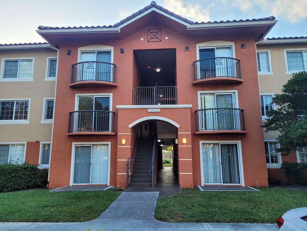 4151 N Haverhill Rd #1505
