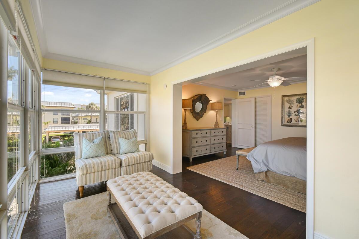 325 Beach Rd #301 Tequesta, FL 33469