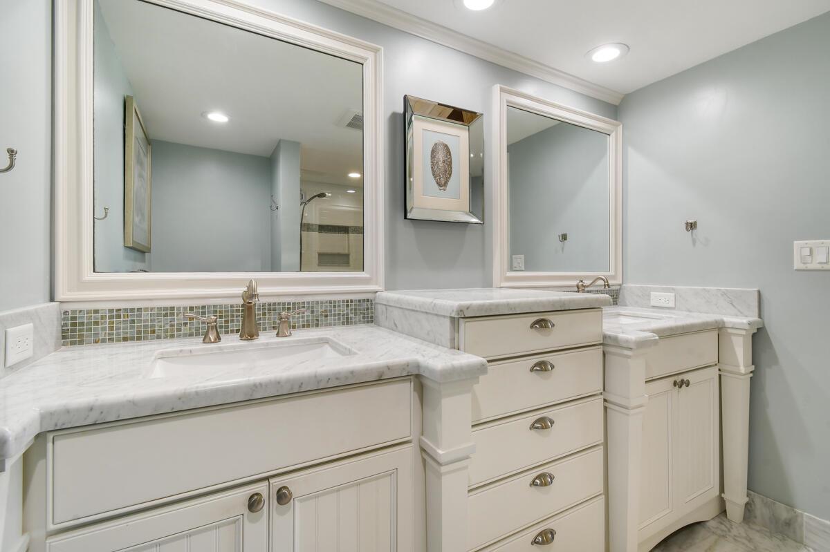 325 Beach Rd #301 Tequesta, FL 33469