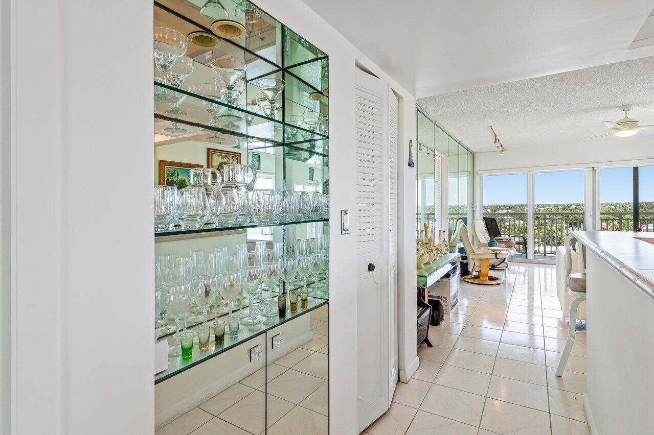 2611 N Riverside Dr #908 Pompano Beach, FL 33062