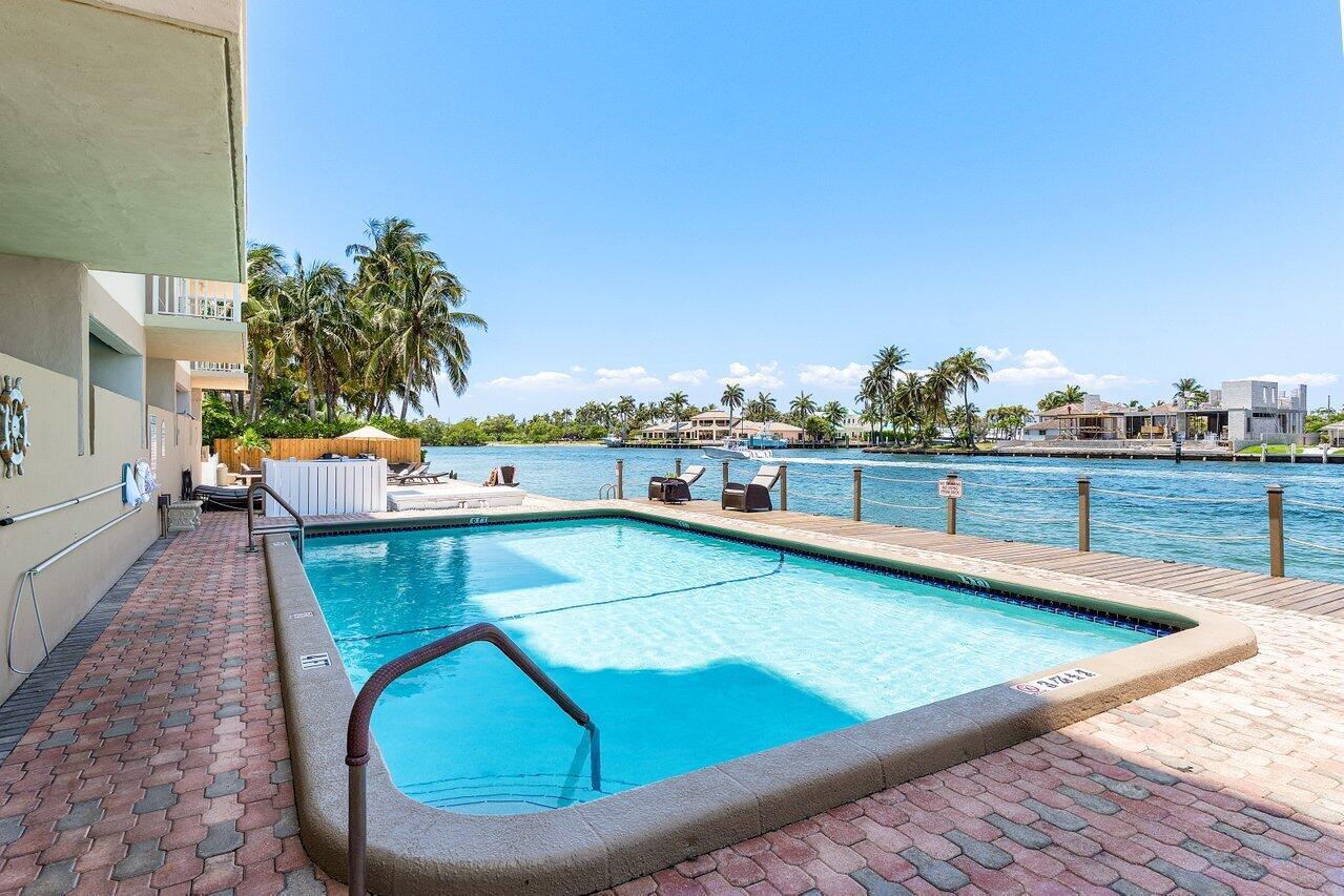 2611 N Riverside Dr #908 Pompano Beach, FL 33062