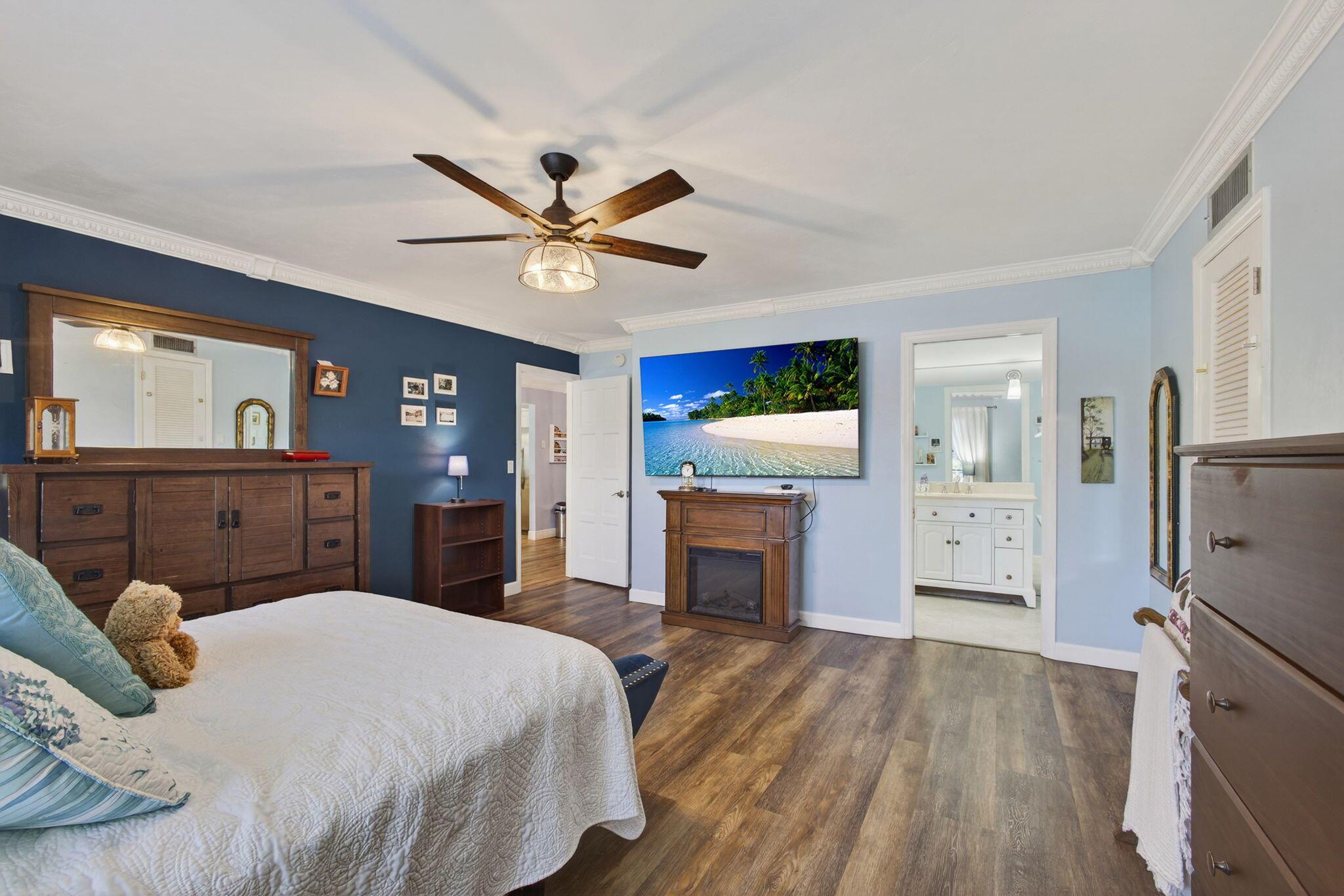 300 N Highway A1a #304 B Jupiter, FL 33477