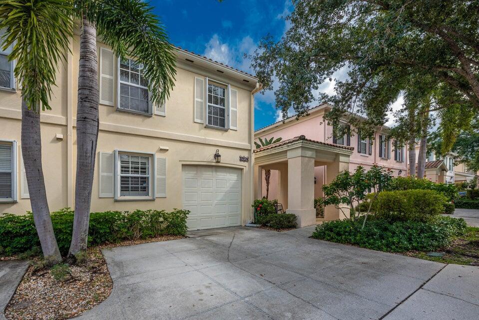 2151 Tigris Dr