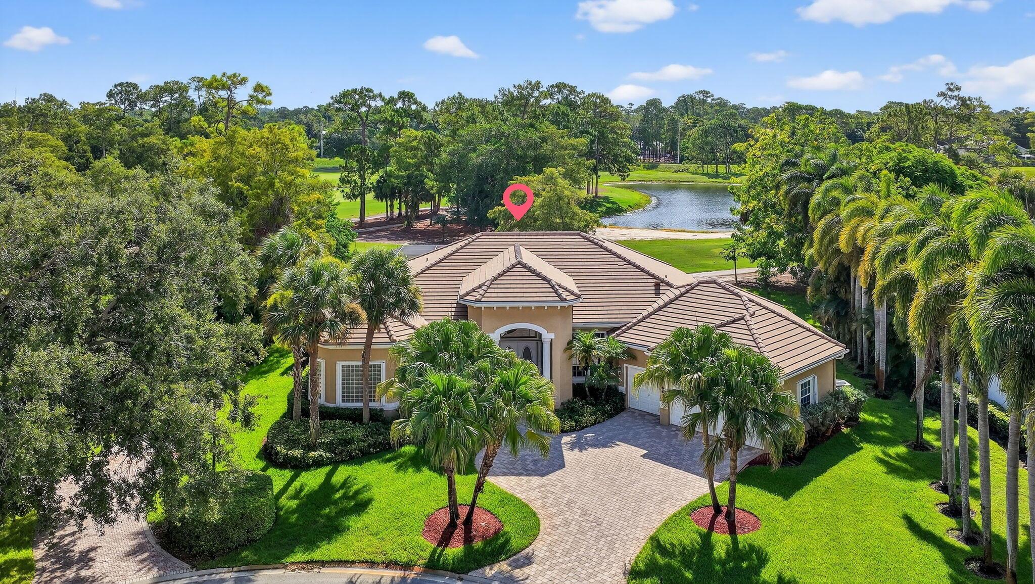862 Forest Glen Ln