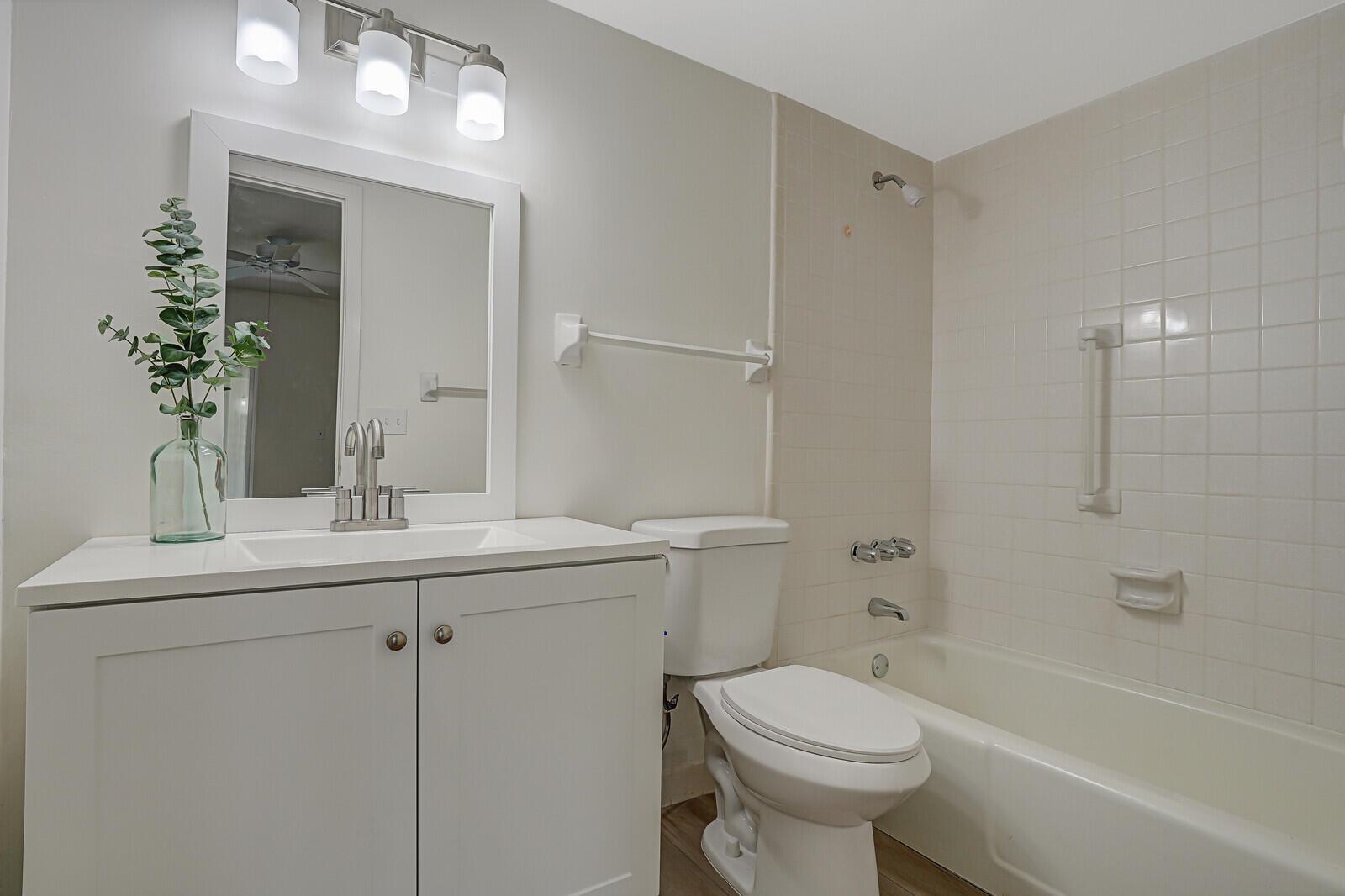 2 Garden St #205m Tequesta, FL 33469