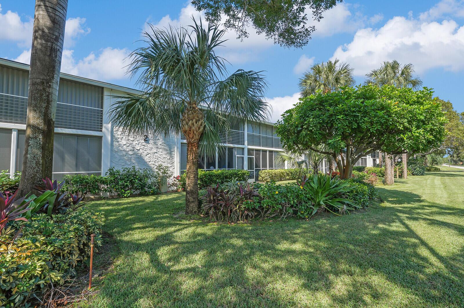 2 Garden St #205m Tequesta, FL 33469