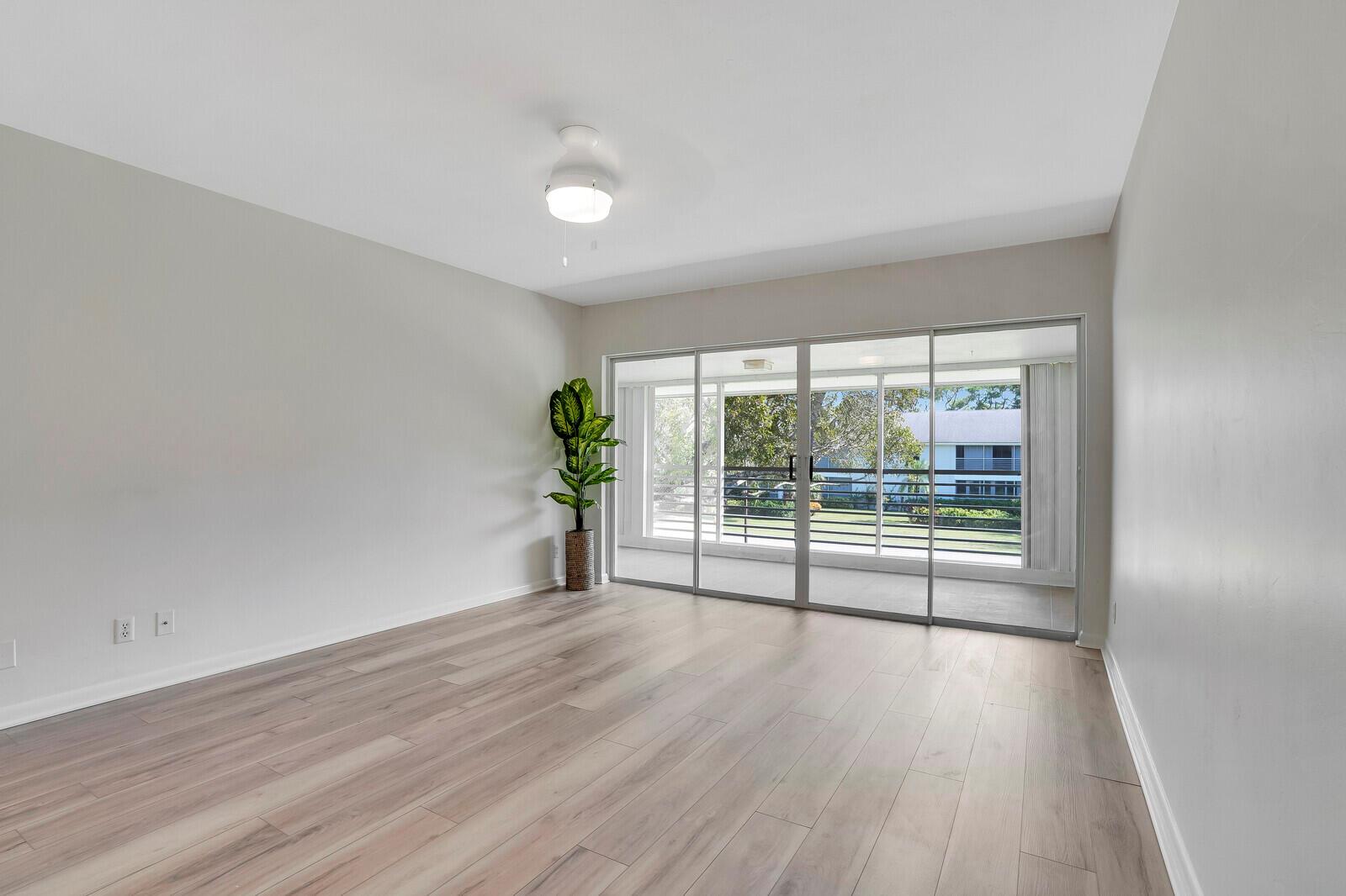 2 Garden St #205m Tequesta, FL 33469