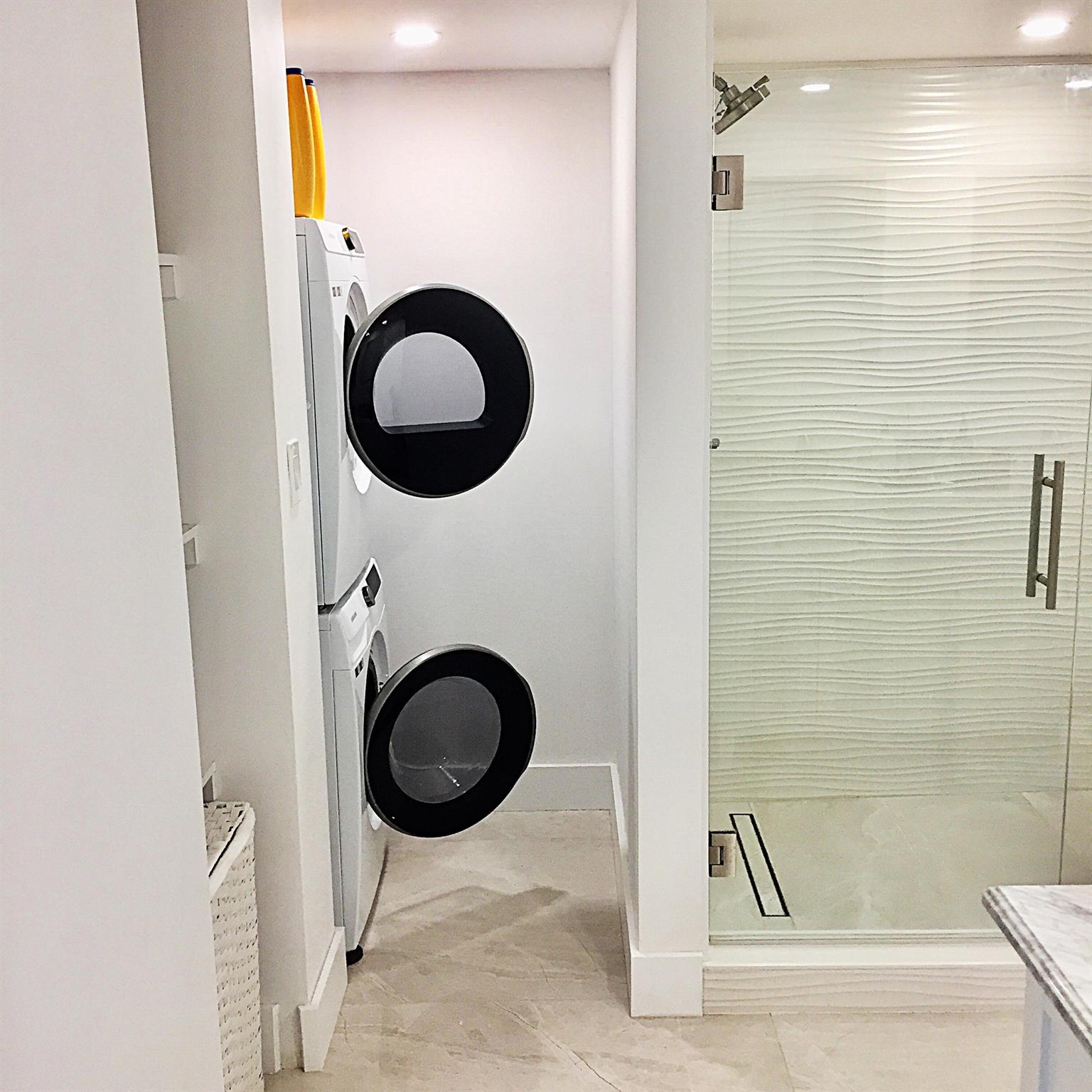 5550 N Ocean Dr #22b Riviera Beach, FL 33404