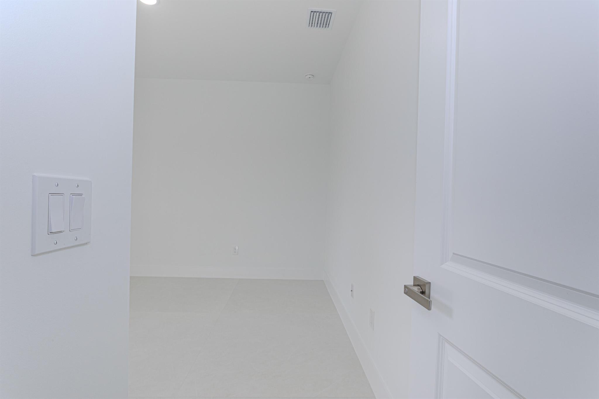 6794 3rd St Jupiter, FL 33458