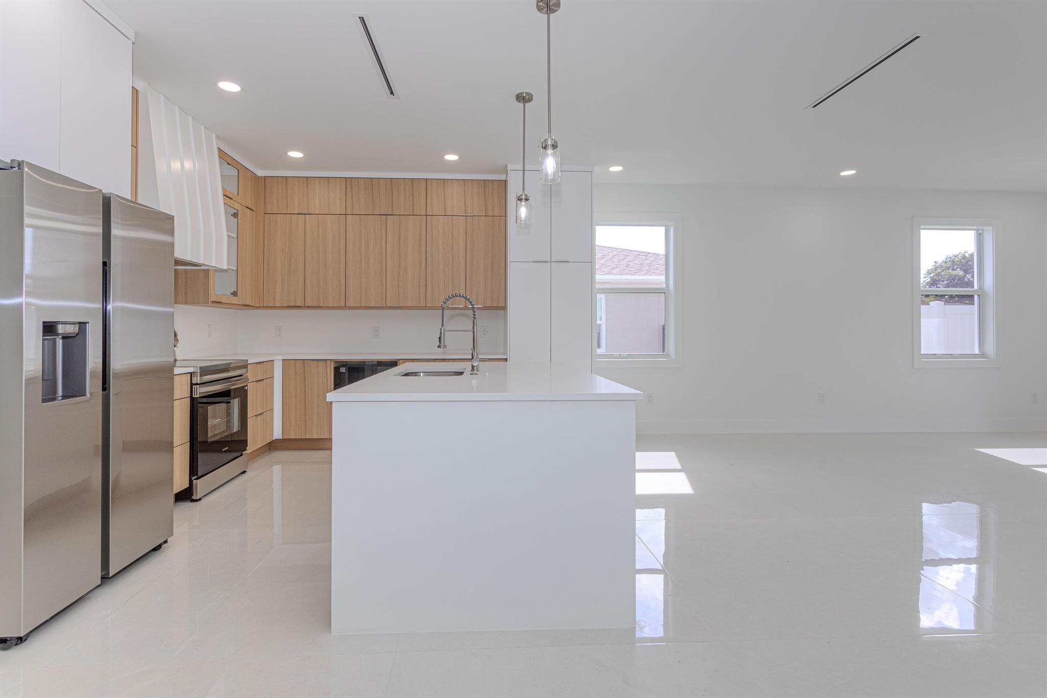 6794 3rd St Jupiter, FL 33458