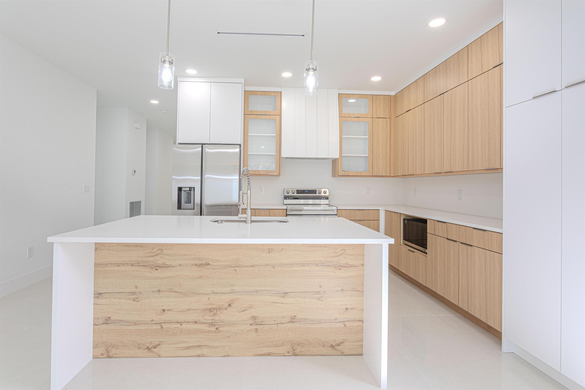 6794 3rd St Jupiter, FL 33458