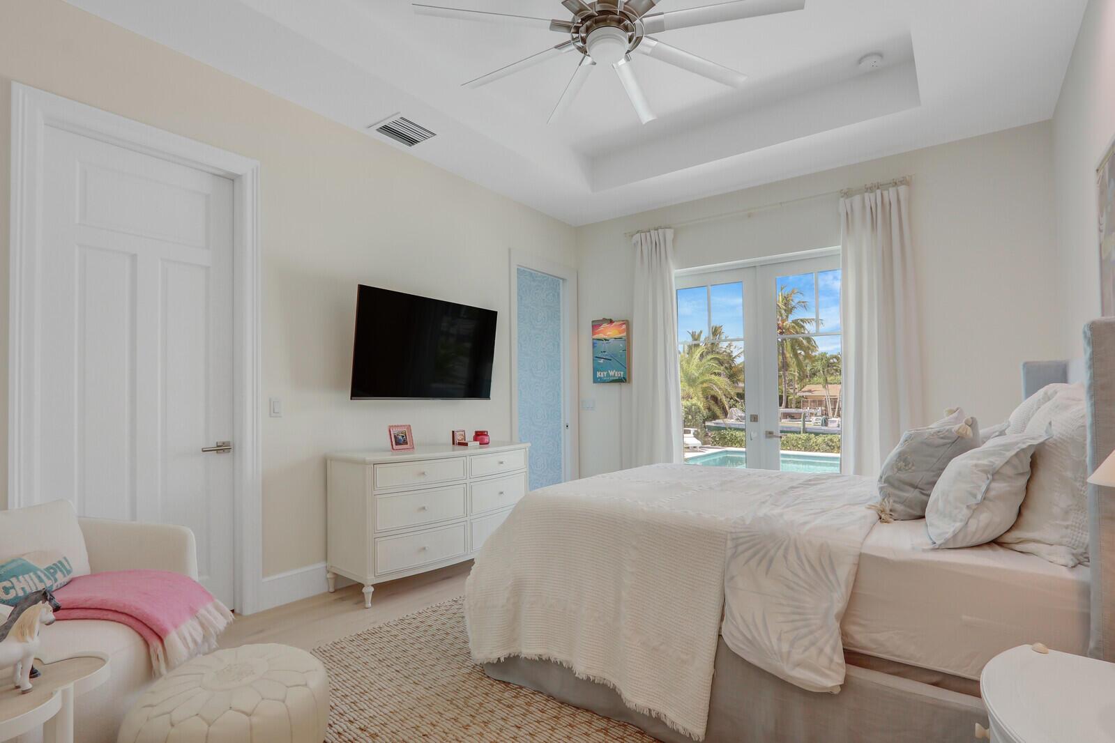 934 N Loxahatchee Dr Jupiter, FL 33458