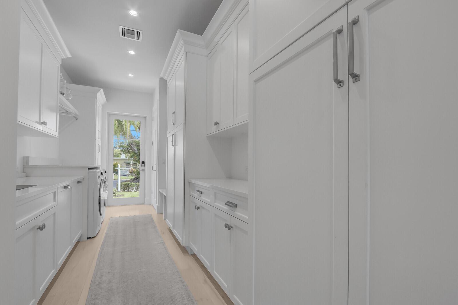 934 N Loxahatchee Dr Jupiter, FL 33458