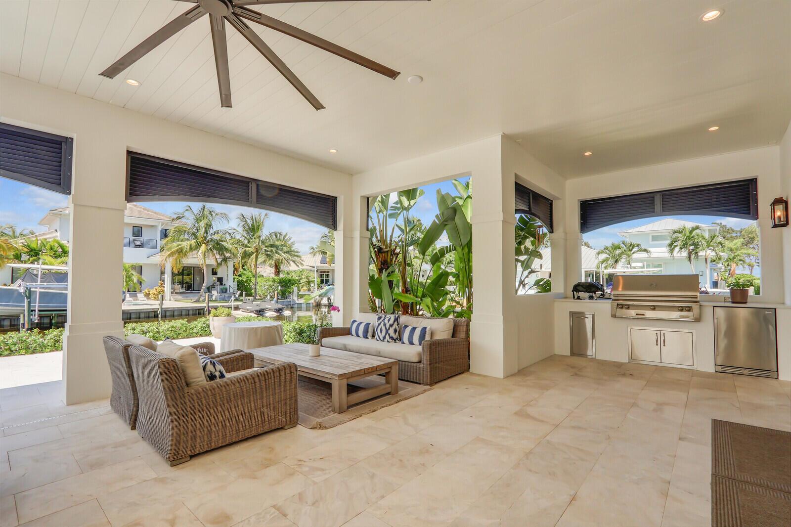 934 N Loxahatchee Dr Jupiter, FL 33458