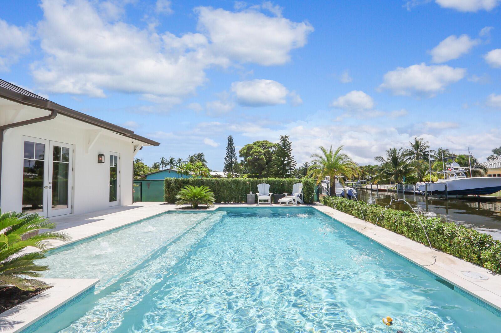 934 N Loxahatchee Dr Jupiter, FL 33458