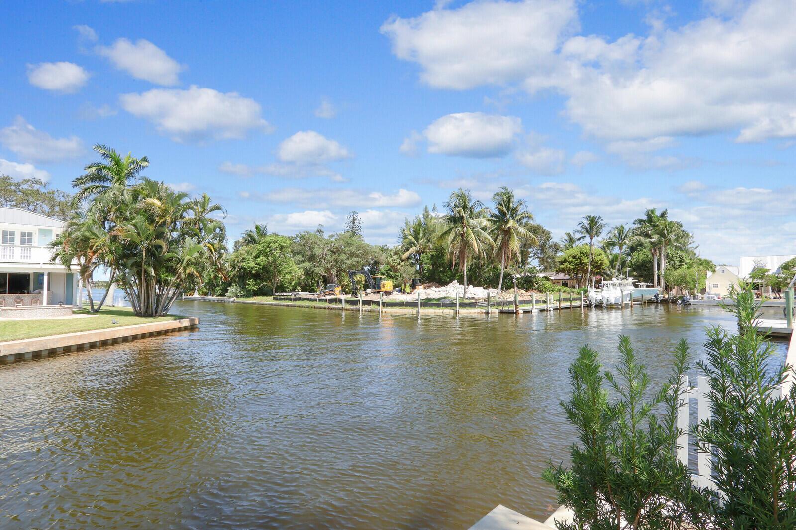 934 N Loxahatchee Dr Jupiter, FL 33458