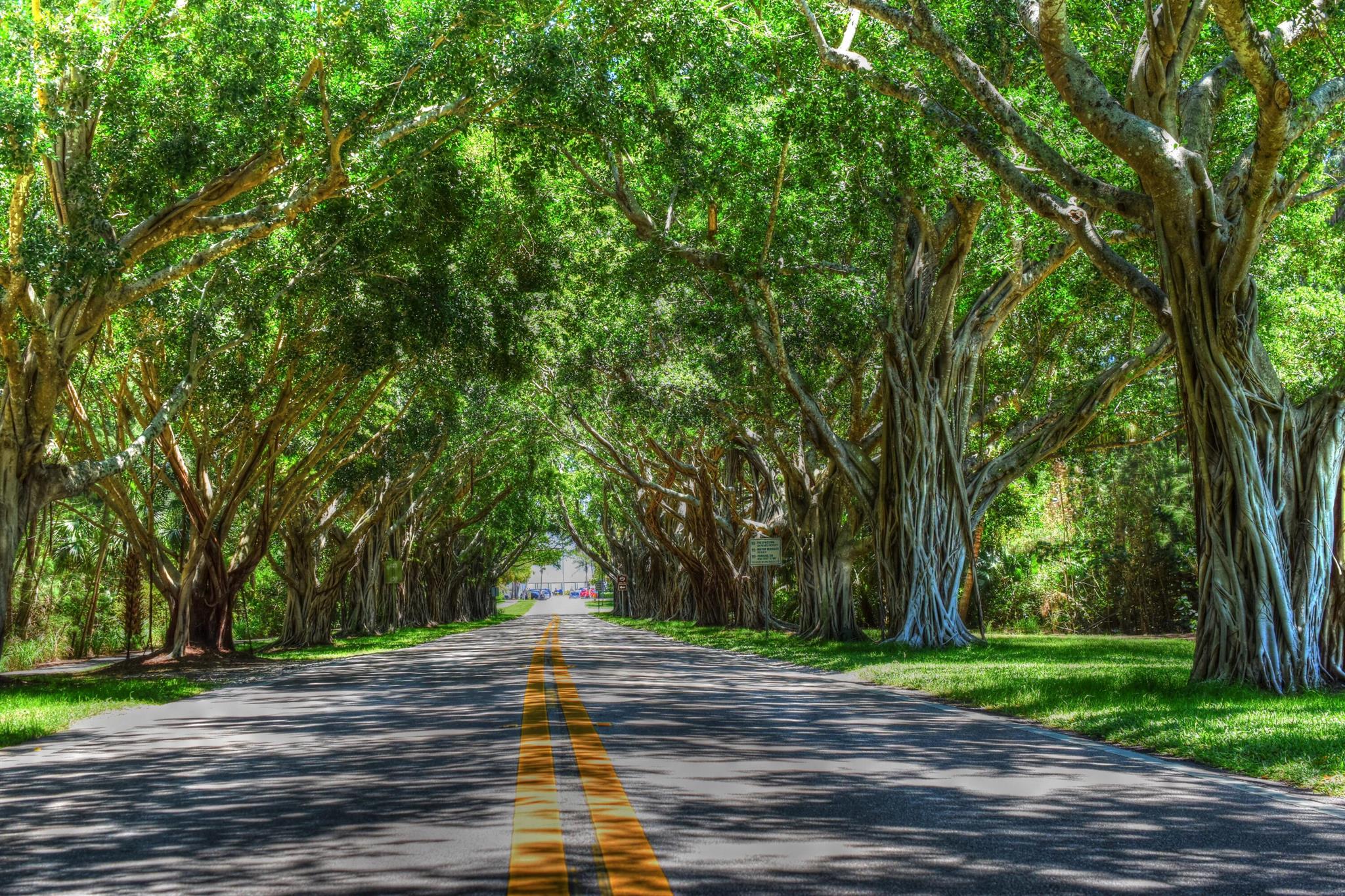 934 N Loxahatchee Dr Jupiter, FL 33458