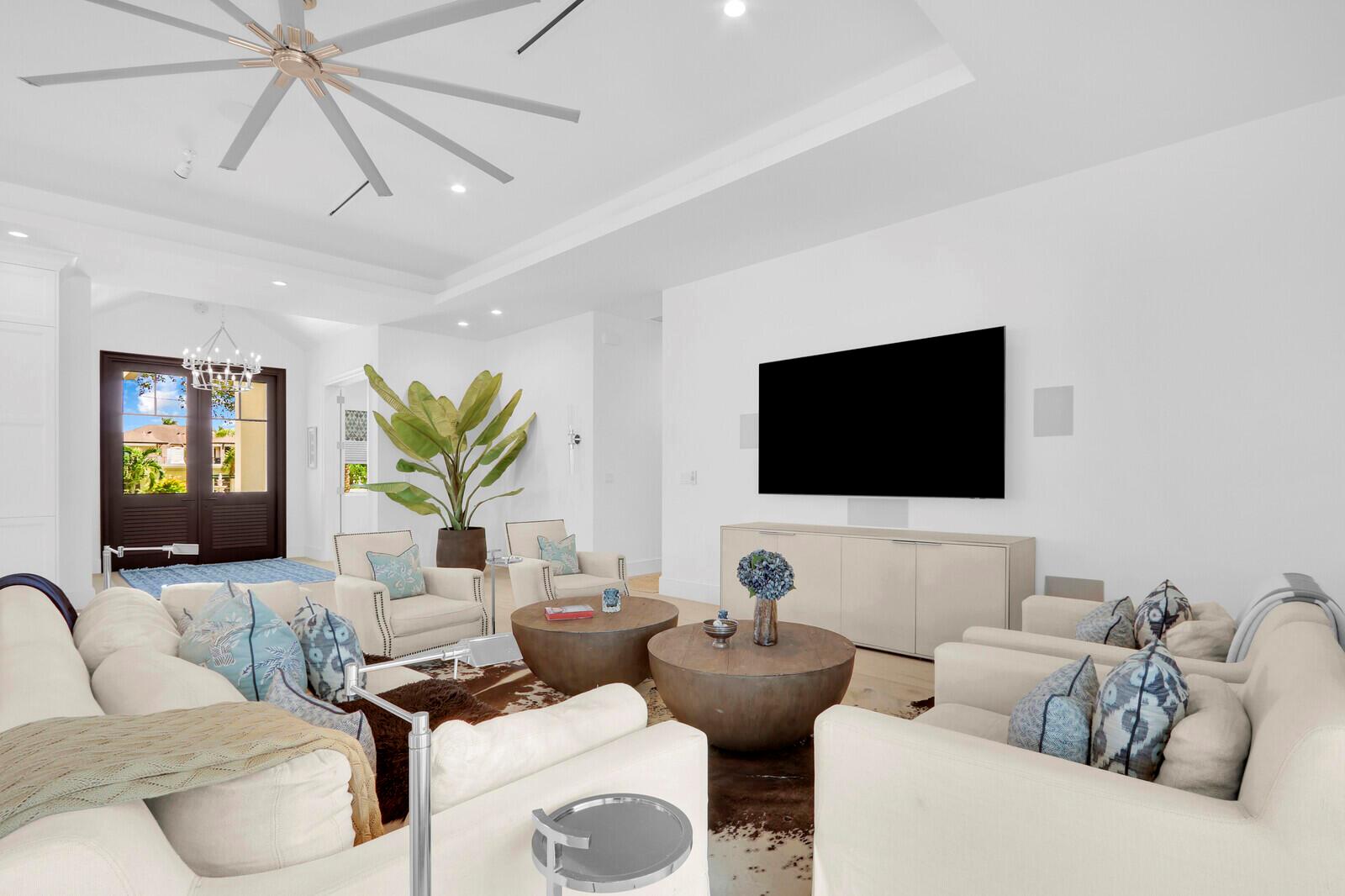 934 N Loxahatchee Dr Jupiter, FL 33458