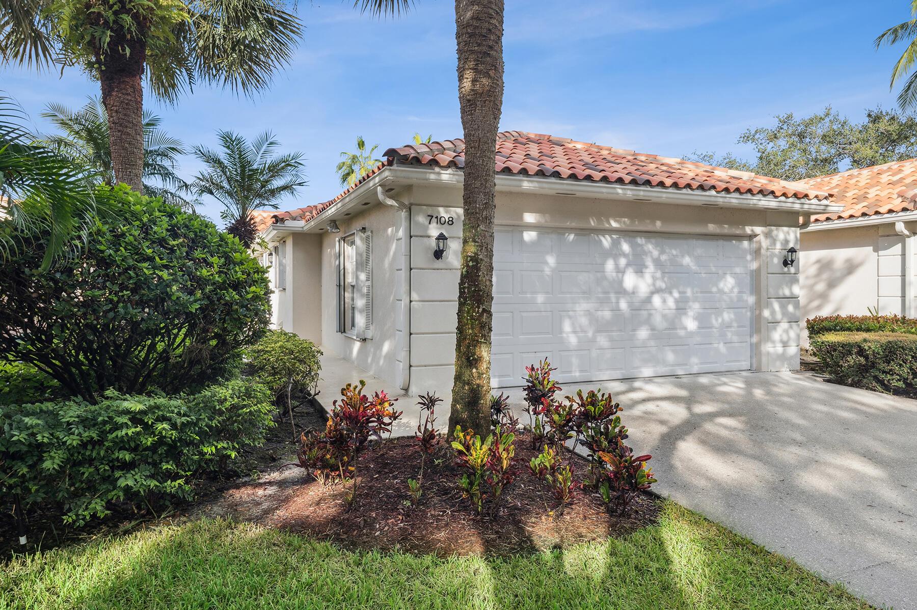 7108 Gila Ln