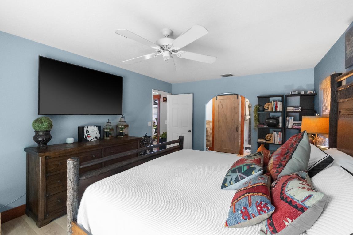 5936 Loxahatchee Pines Dr Jupiter, FL 33458