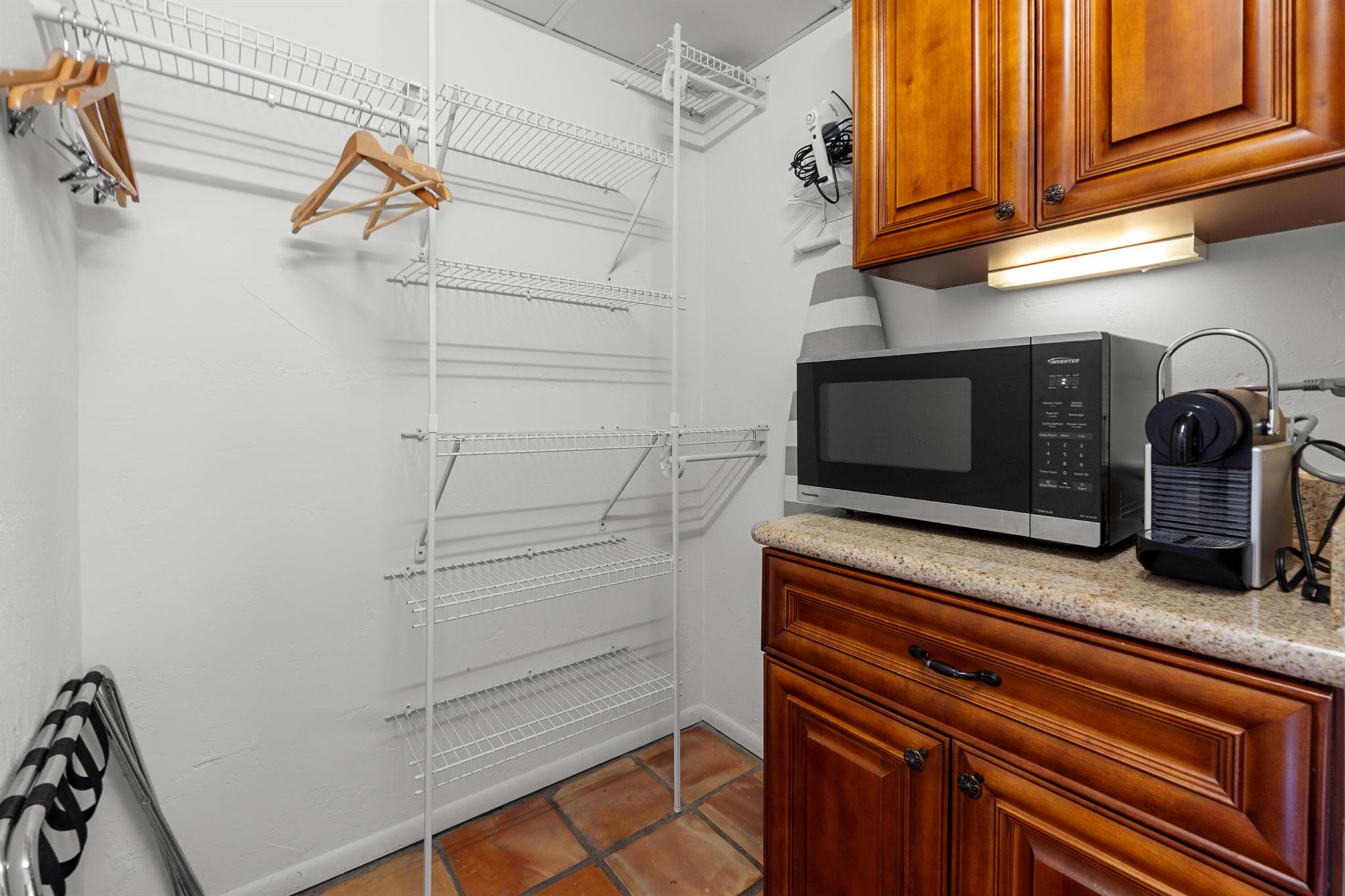 1608 Lake Ave West Palm Beach, FL 33401