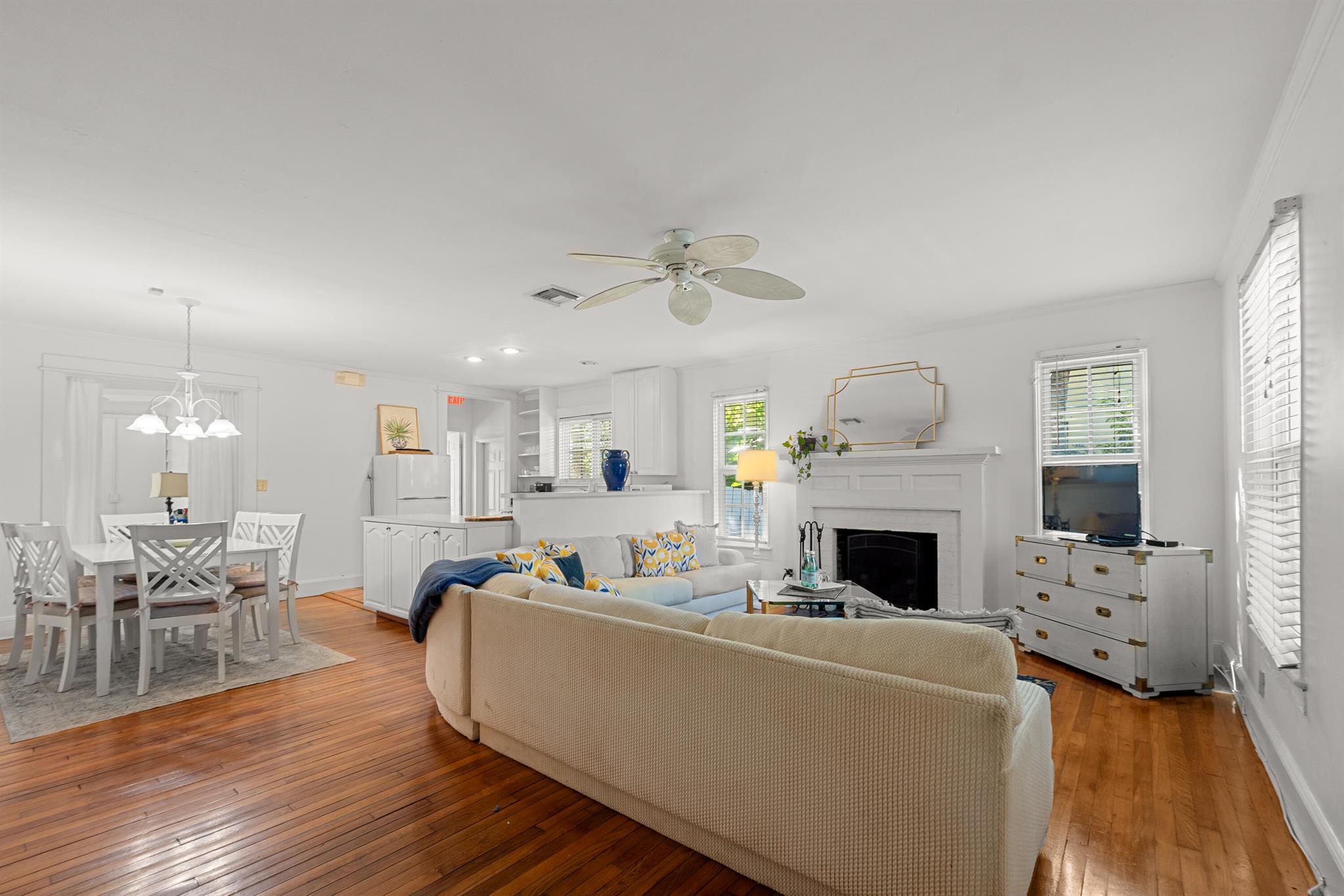 1608 Lake Ave West Palm Beach, FL 33401