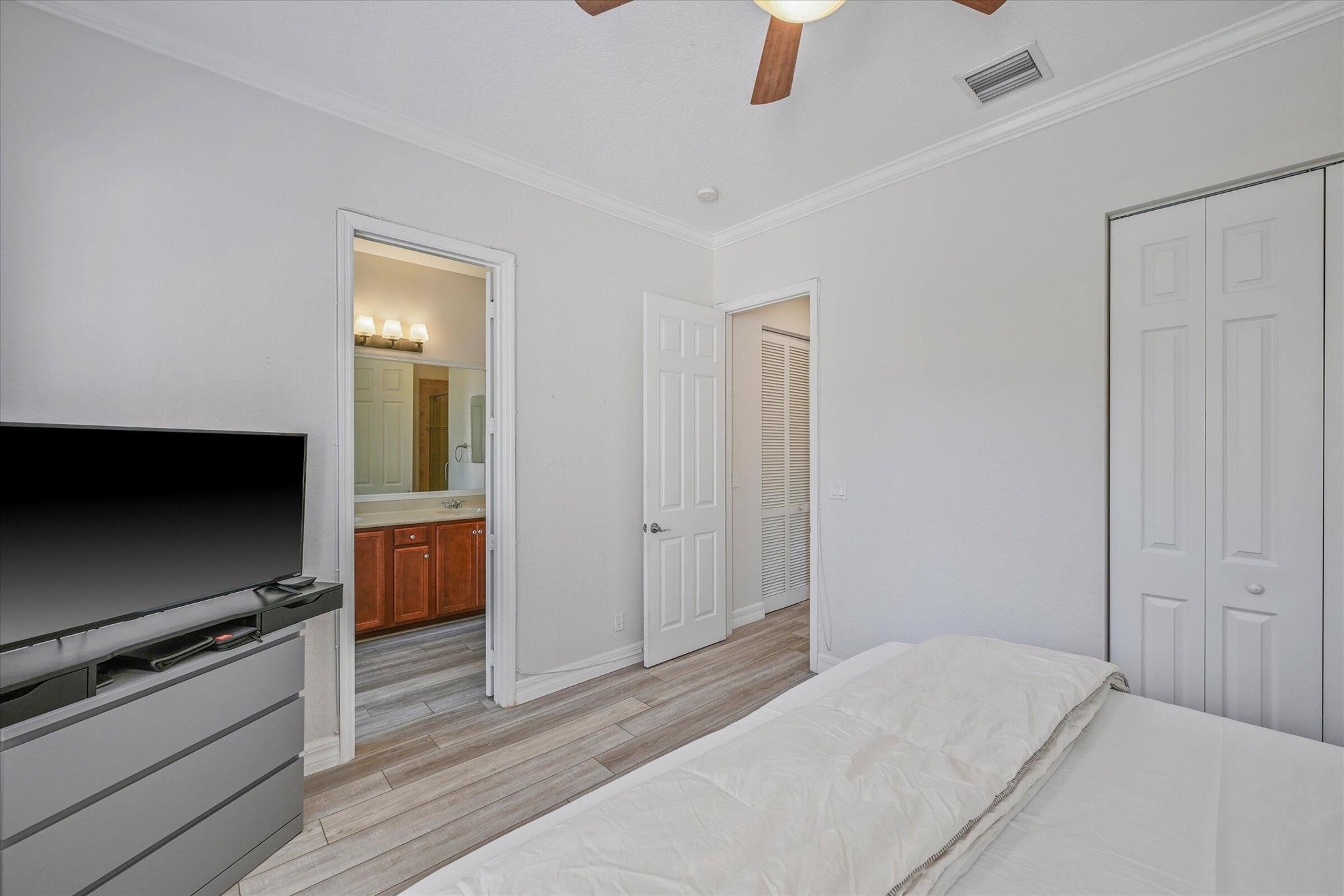 114 Ennis Ln Jupiter, FL 33458