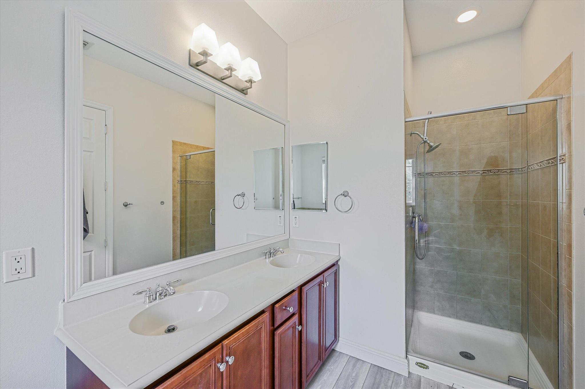 114 Ennis Ln Jupiter, FL 33458