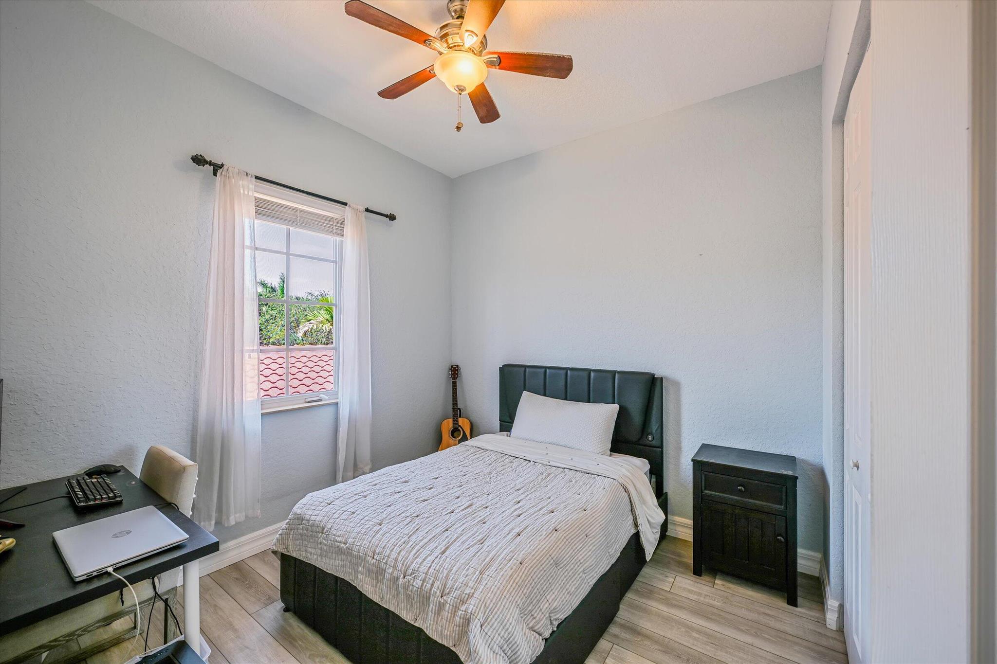 114 Ennis Ln Jupiter, FL 33458