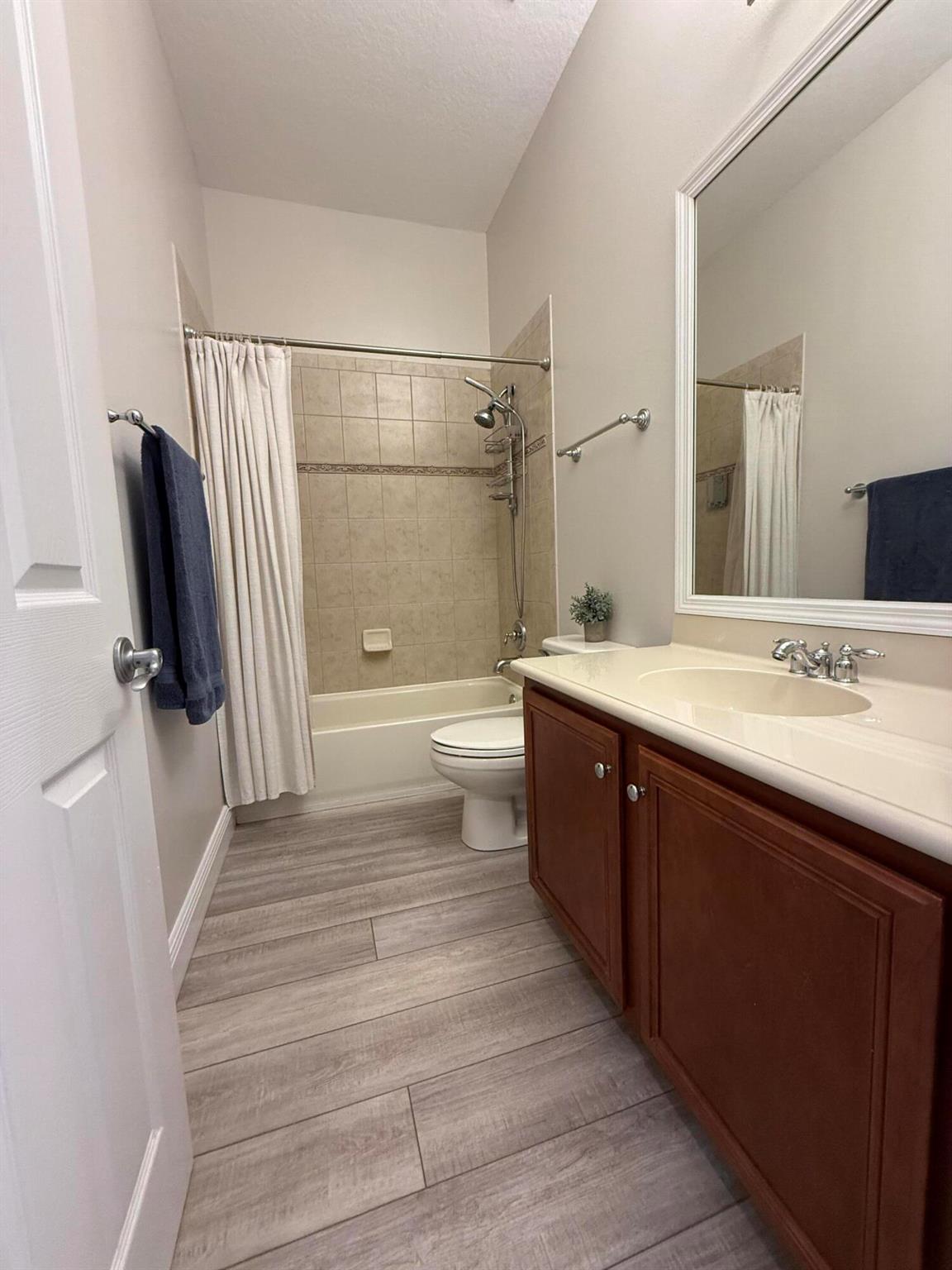 114 Ennis Ln Jupiter, FL 33458