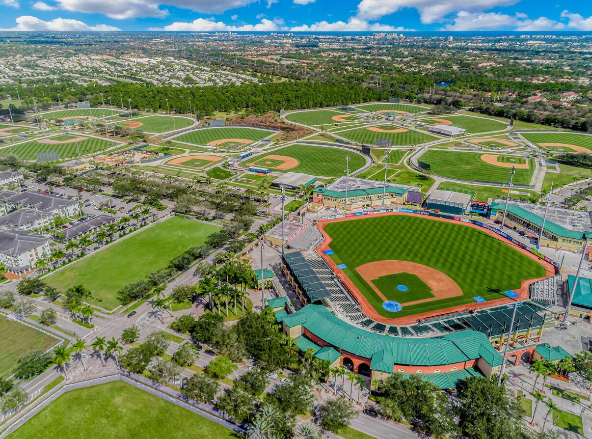 114 Ennis Ln Jupiter, FL 33458