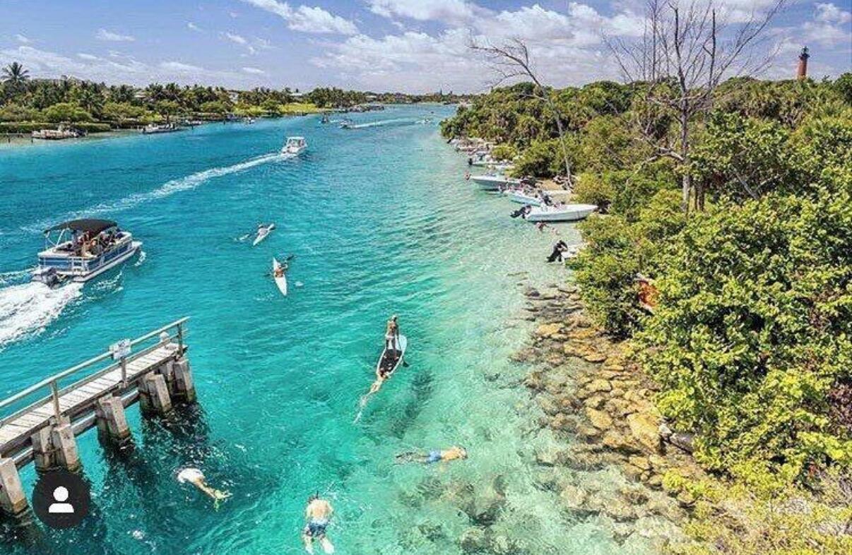 114 Ennis Ln Jupiter, FL 33458