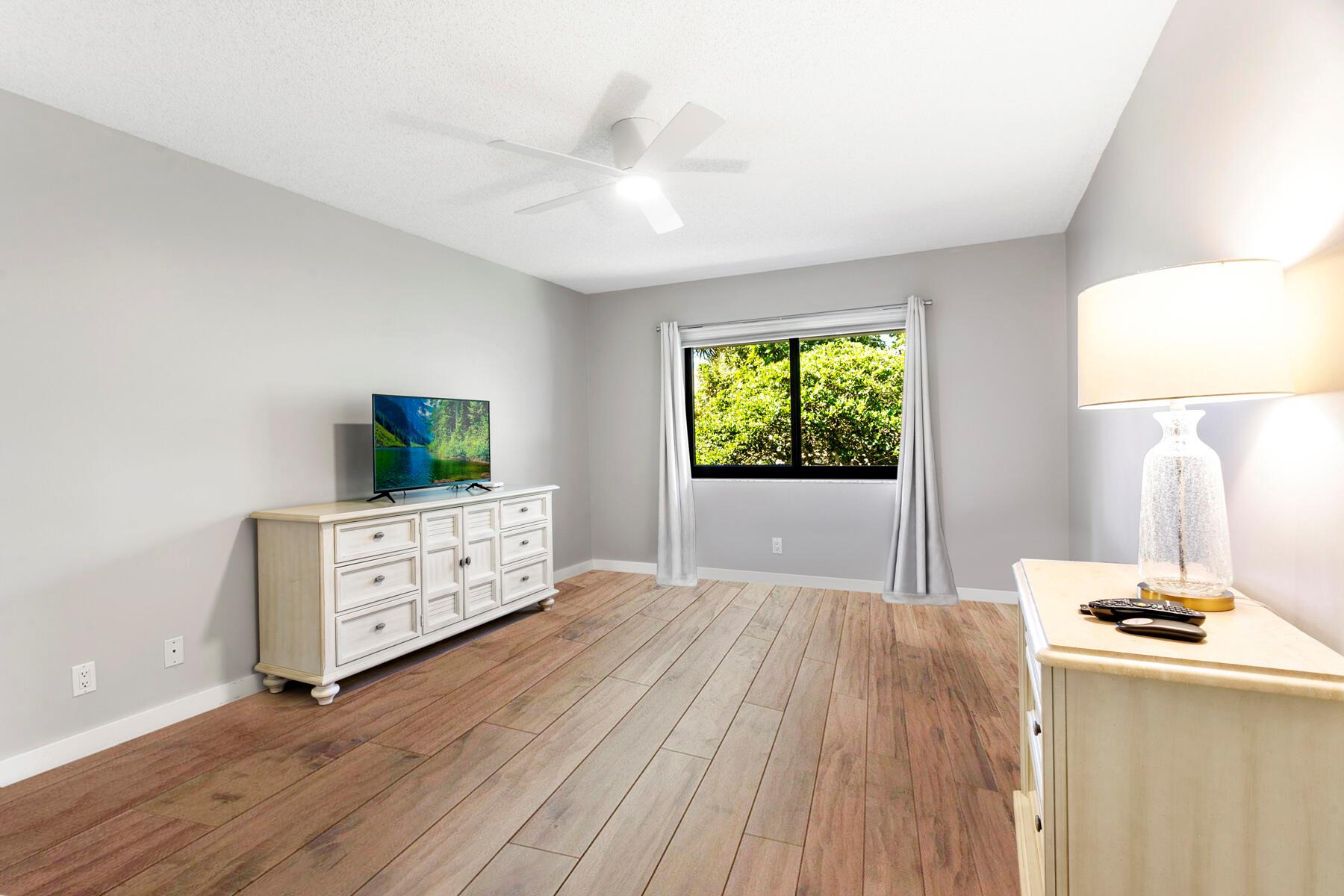 17137 Waterbend Dr #201 Jupiter, FL 33477