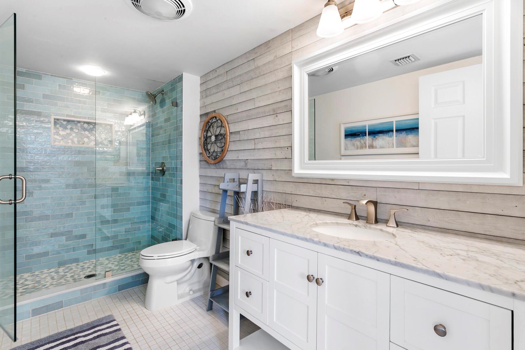 17137 Waterbend Dr #201 Jupiter, FL 33477