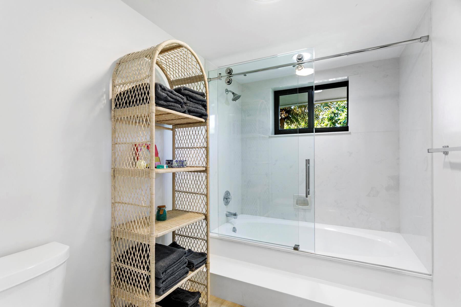 17137 Waterbend Dr #201 Jupiter, FL 33477