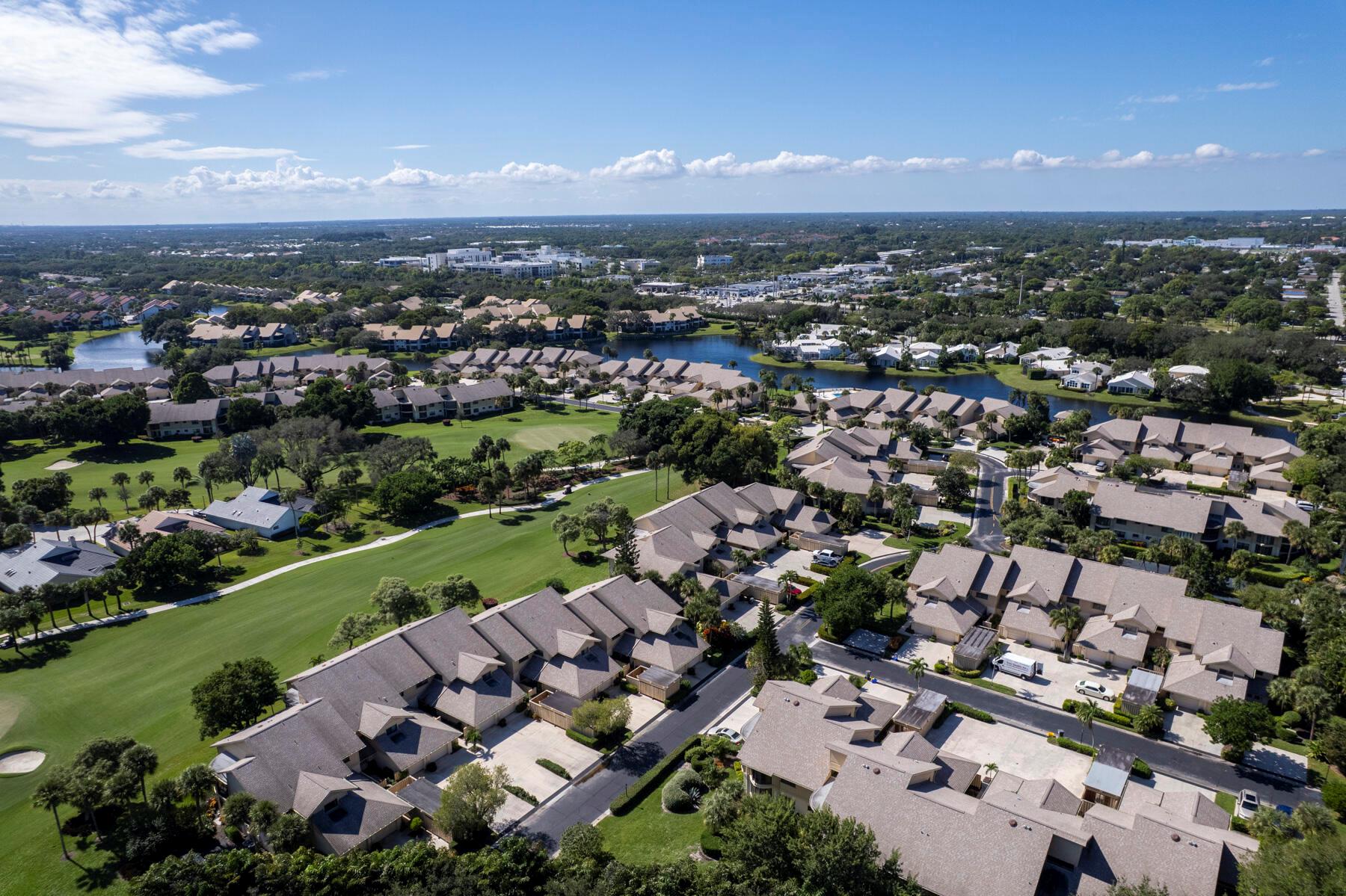 17137 Waterbend Dr #201 Jupiter, FL 33477