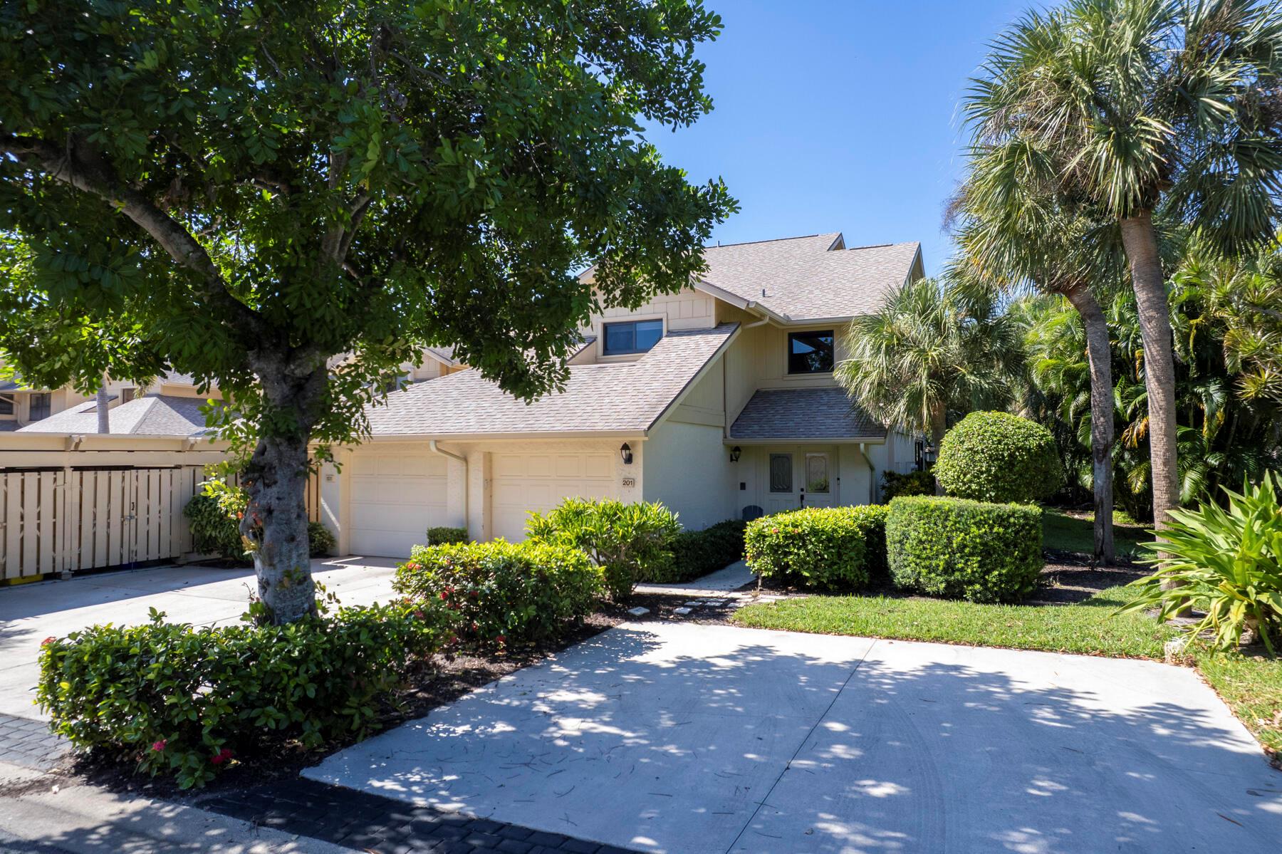 17137 Waterbend Dr #201 Jupiter, FL 33477