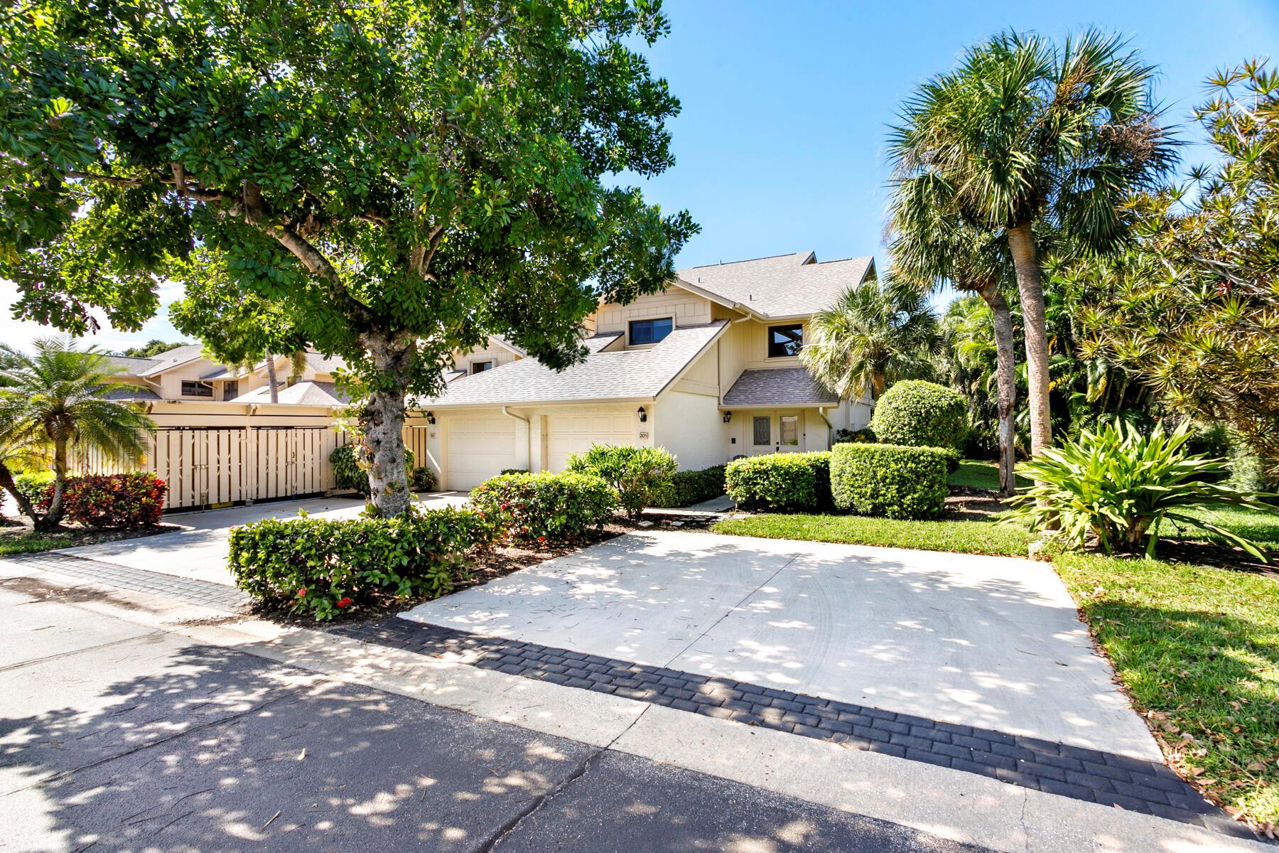 17137 Waterbend Dr #201 Jupiter, FL 33477