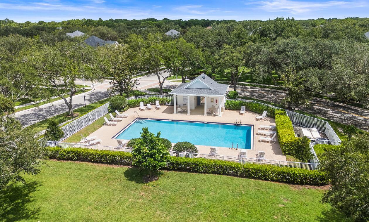 172 Queensland Ln Jupiter, FL 33458