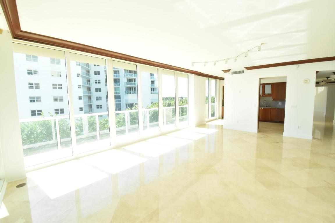 1063 Hillsboro Mile #301 Hillsboro Beach, FL 33062