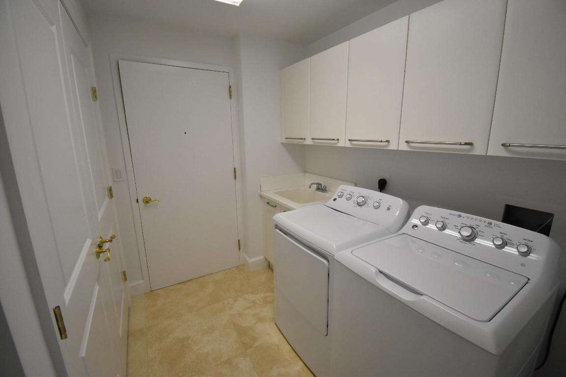 1063 Hillsboro Mile #301 Hillsboro Beach, FL 33062